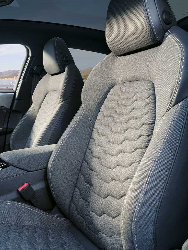 Audi A6 Sportback e-tron seats