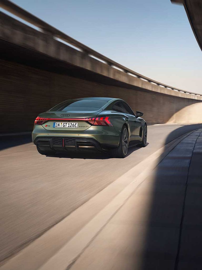 Audi RS e-tron GT rear view dynamic