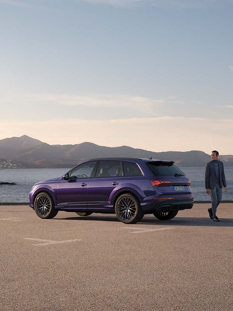 Exterior view of Audi SQ7, Audi exclusive